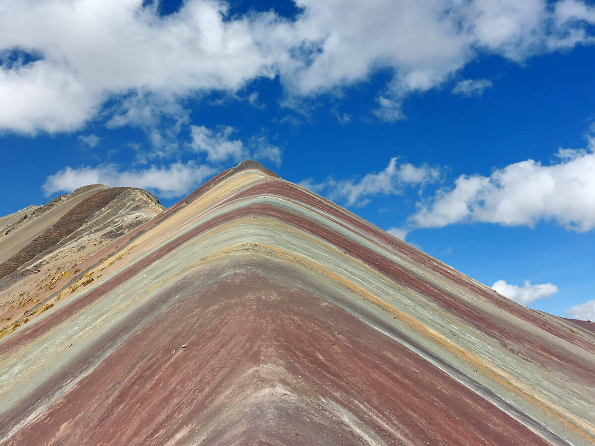 Top van Rainbow Mountain