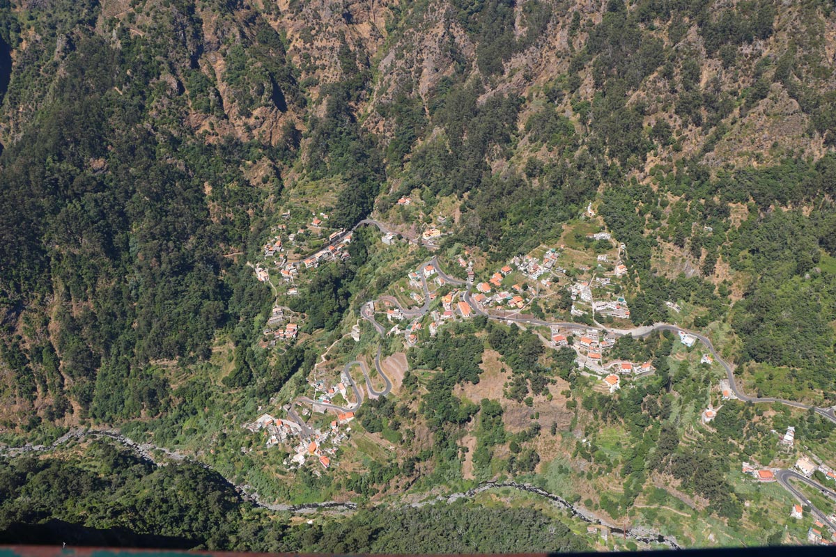 Vallei der Nonnen Madeira van boven