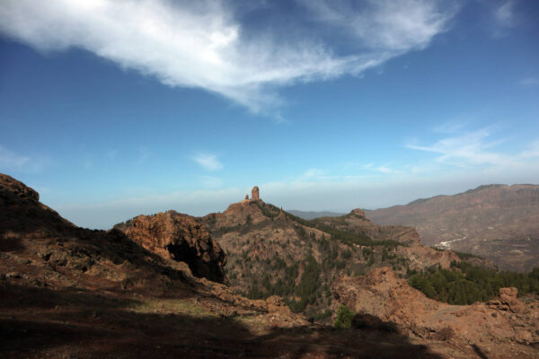 Roque Nublo vanuit de verte