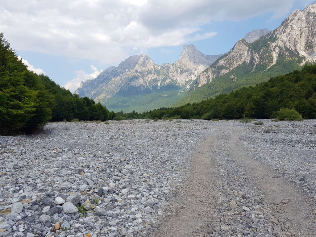 Vallei tijdens Peaks of the Balkans